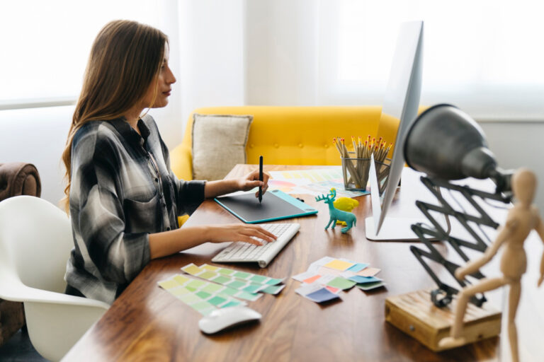 Graphic Design Essential Skills for Success