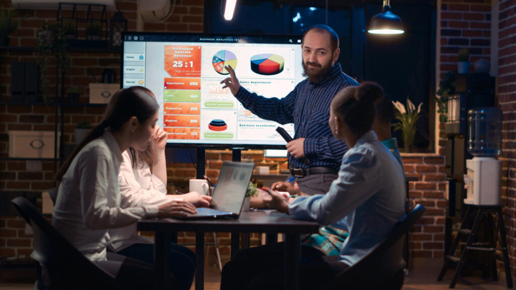 Developing a Digital Marketing Strategy for Growth