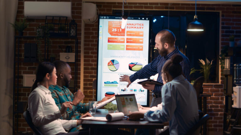 Developing a Digital Strategy That Aligns with Business Goals
