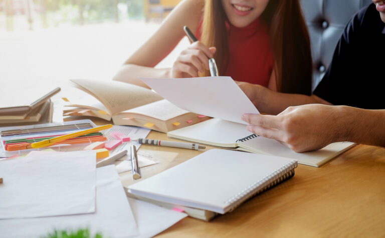 Writing and Distributing Whitepapers Effectively
